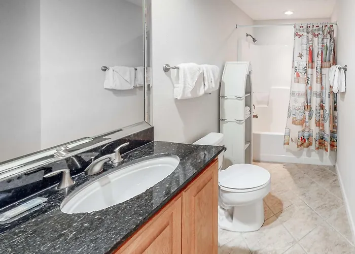 Charming Ocean View With Private Balcony Ac Shared Outdoor Pool Free Wifi Gulf Shores